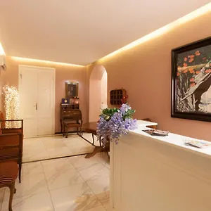 Ξενοδοχείο Joli
