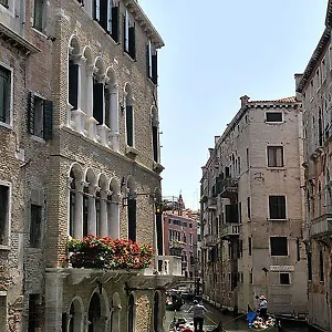 Centauro 3*, Venedig Italien